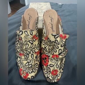 Free People Brocade at Ease Loafer style: OB621275/Gold sequins to pop